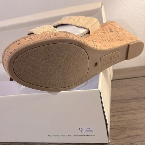 NIB [Style & Co.] Daliaa Wedge Sandals in Natural Woven Womens 9.5 / 11 - Picture 10 of 12